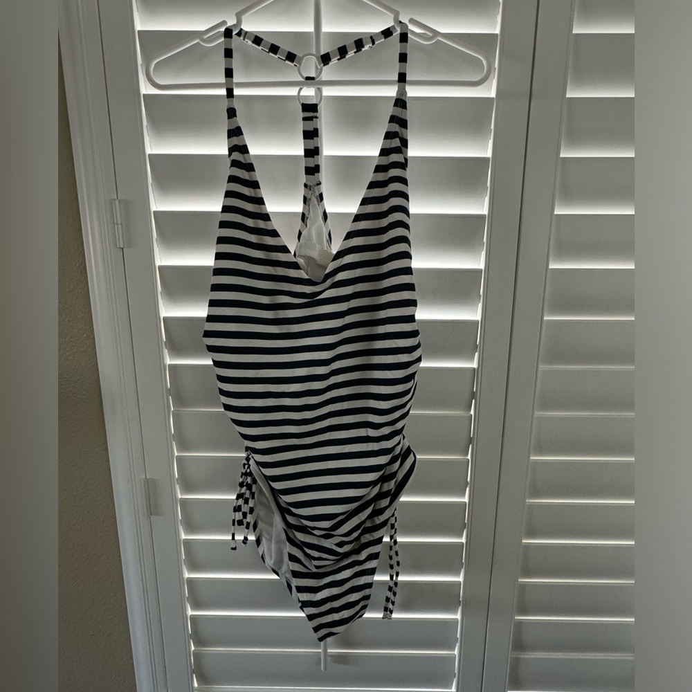 Swim one piece